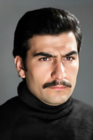 Nusret Özkaya portrait