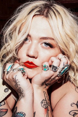 Elle King portrait