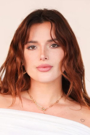 Bella Thorne portrait