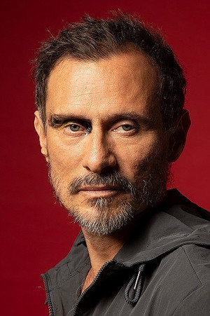 Enrique Díaz portrait