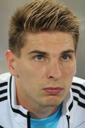 Ron-Robert Zieler portrait