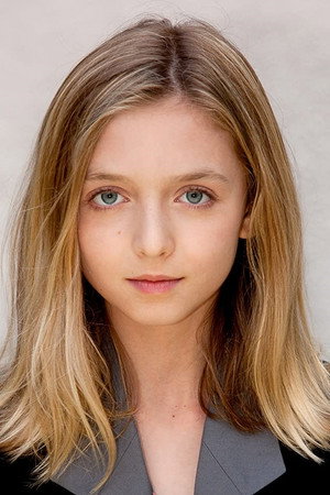 Hana Hayes portrait