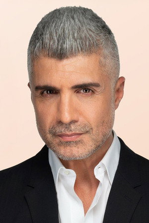 Özcan Deniz portrait