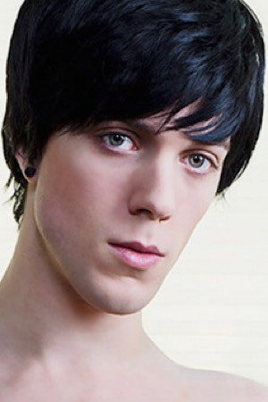 Seth Leon portrait