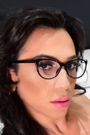 Paloma Veiga portrait