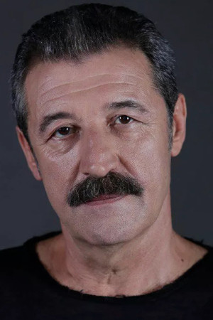 Nizam Namidar portrait