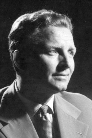 Igor Śmiałowski portrait