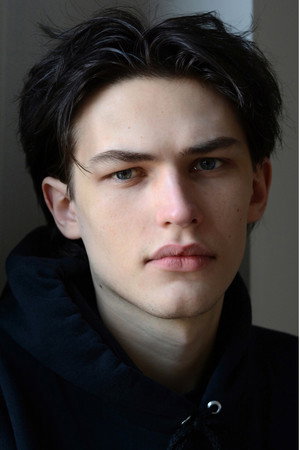 Luke Prael portrait