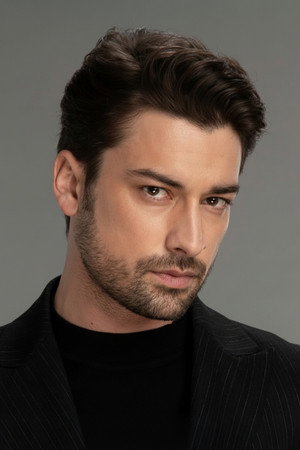 Alp Navruz portrait