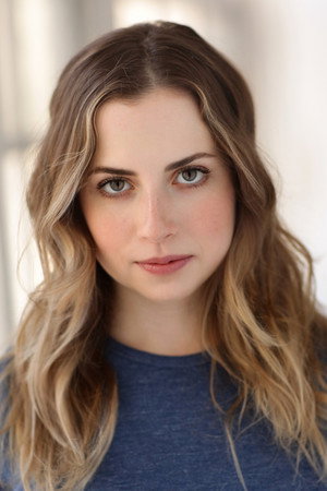 Alyssa May Gold portrait