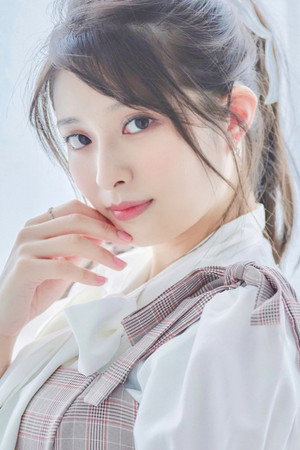 Yurina Gyoten portrait