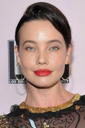 Stephanie Corneliussen portrait