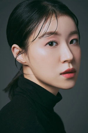 Kim So-min portrait
