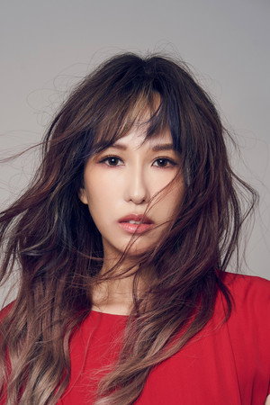 Kelly Poon portrait