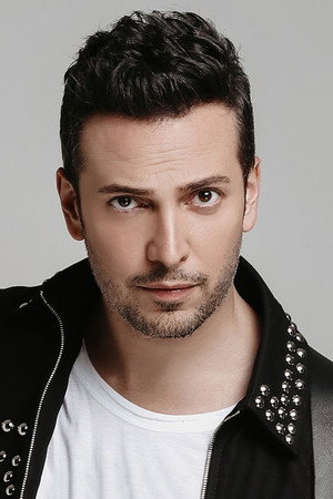 Oğuzhan Koç portrait