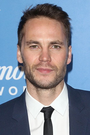 Taylor Kitsch portrait