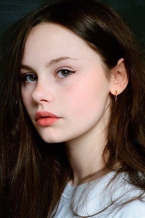 Louise Labèque portrait