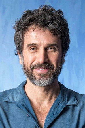Eriberto Leão portrait