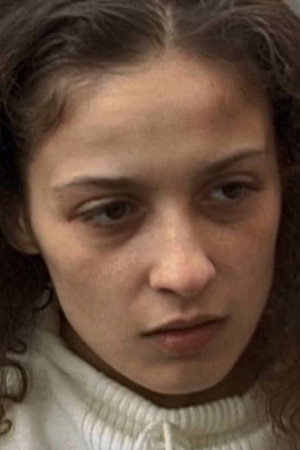 Raffaëla Anderson portrait
