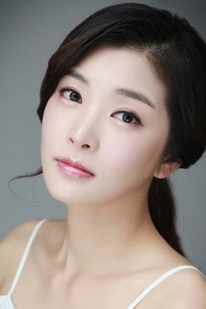 Jin Hye-Kyung portrait