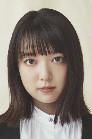 Mone Kamishiraishi portrait