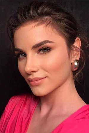 Cansu Tuman portrait