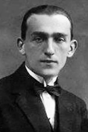 Vedat Örfi Bengü portrait