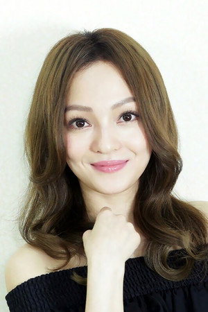 Angela Zhang portrait
