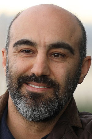 Mohsen Tanabandeh portrait