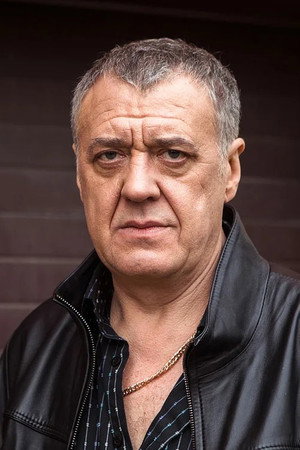 Artur Vakha portrait