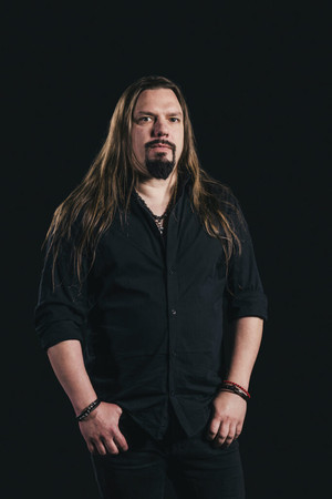 Elias Viljanen portrait