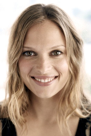 Vinessa Shaw portrait