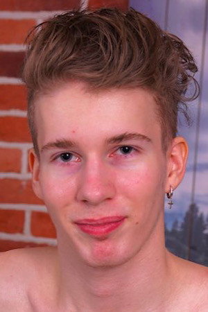 Alex Hofer portrait