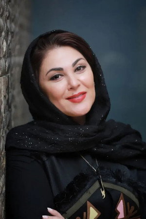 Laleh Eskandari portrait