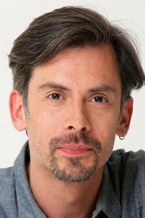 Néstor Cantillana portrait
