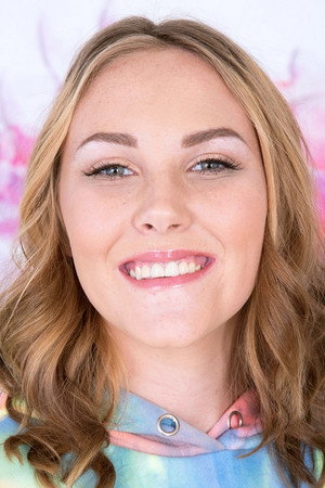 Summer Sands portrait
