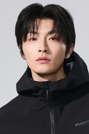 Kim Hyun-jae portrait