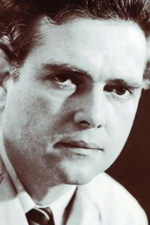 Imre Gyöngyössy portrait