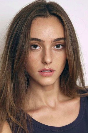 Julie Hadida portrait