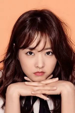 Park Bo-young portrait