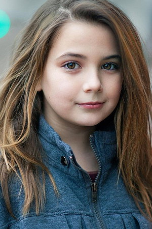 Lexi Rabe portrait