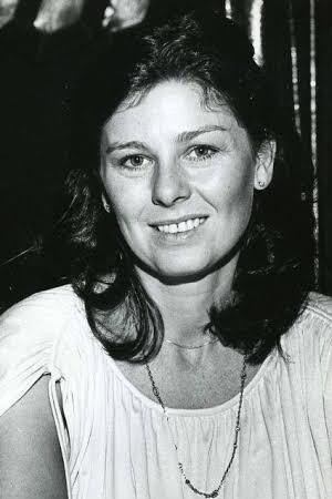 Jennifer Leak portrait