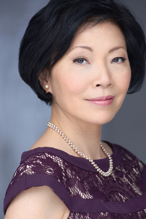 Elizabeth Sung portrait