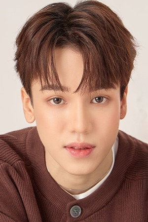 Nattanon Tongsaeng portrait