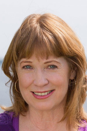 Lois Dellar portrait