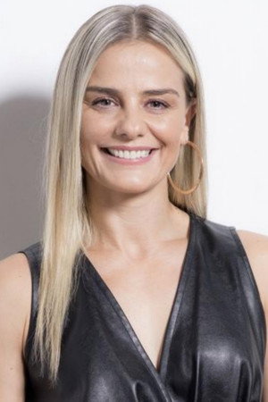 Milene Domingues portrait