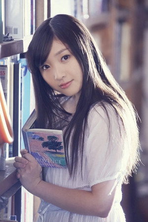 Momoka Ariyasu portrait