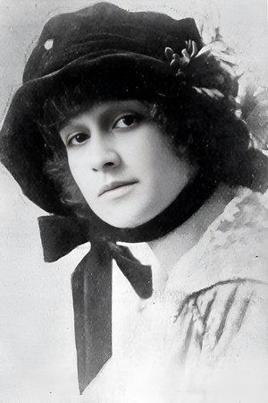 Justina Huff portrait
