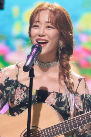 Kim Hyo-jin portrait