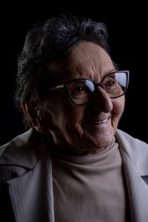 Tânia Maria portrait